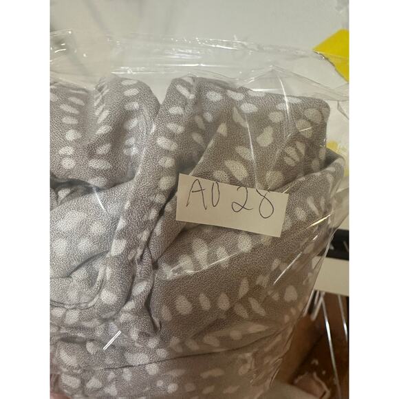 Bohme NWT Sz S Pebble Print Surplice Jumpsuit Gray White Womens - Picture 7 of 7